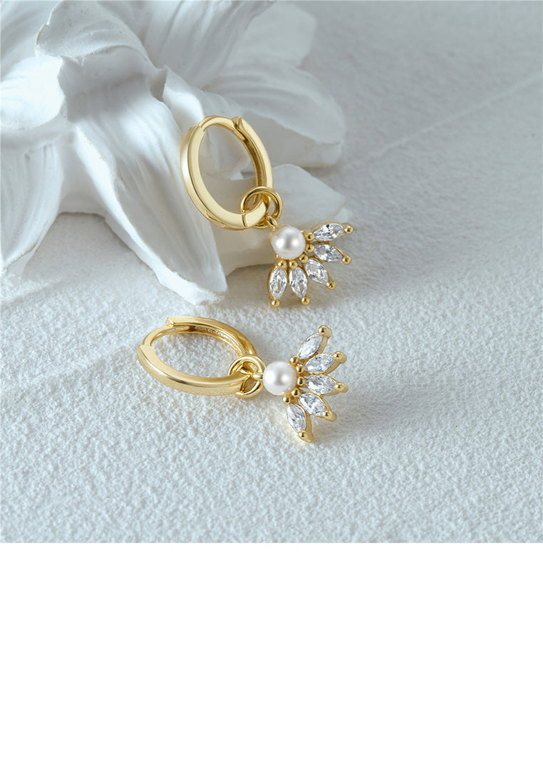 925 Sterling Silver Plated Gold Fashion Geometric Imitation Pearl Earrings with Cubic Zirconia - Luxurious Look