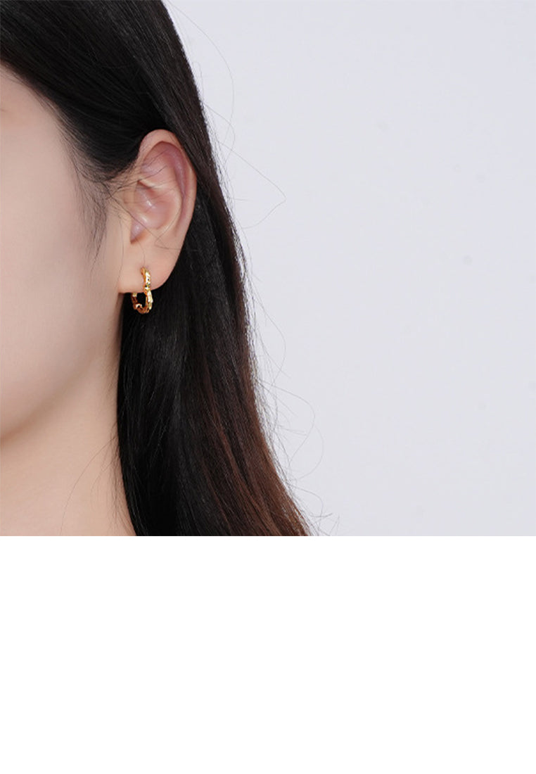 925 Sterling Silver Plated Gold Simple and Fashion Lava Texture Heart-shaped Earrings