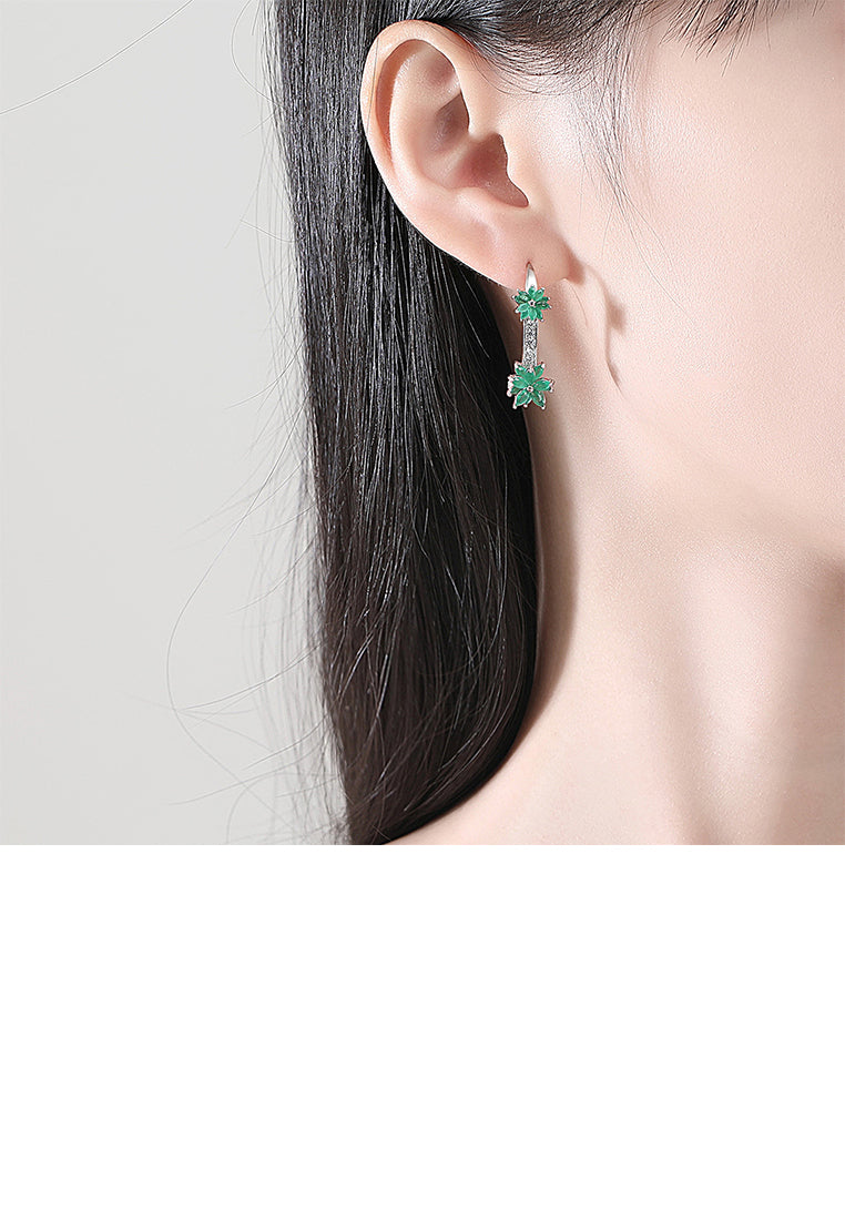 925 Sterling Silver Fashion Temperament Flower Earrings with Green Cubic Zirconia - Luxurious Look