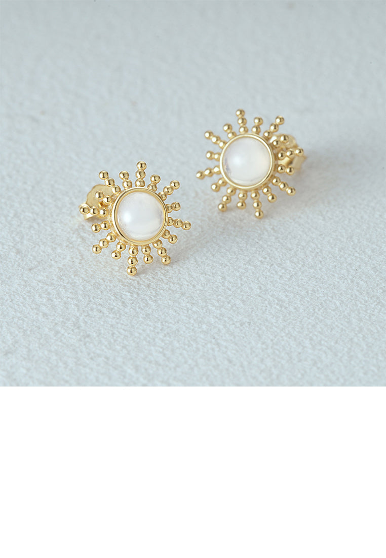925 Sterling Silver Plated Gold Fashion Simple Sun Stud Earrings with Imitation Opal