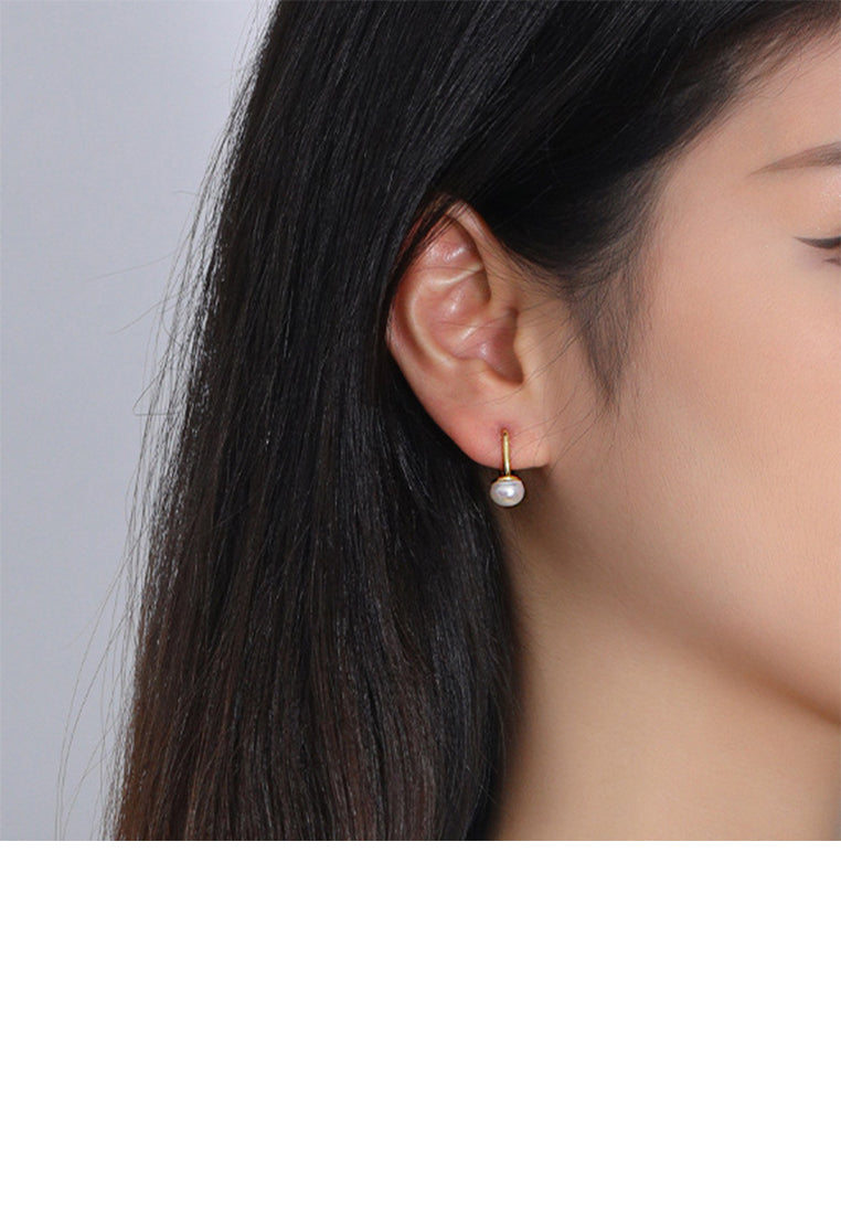 925 Sterling Silver Plated Gold Simple and Fashion Geometric Imitation Pearl Earrings - Luxurious Look