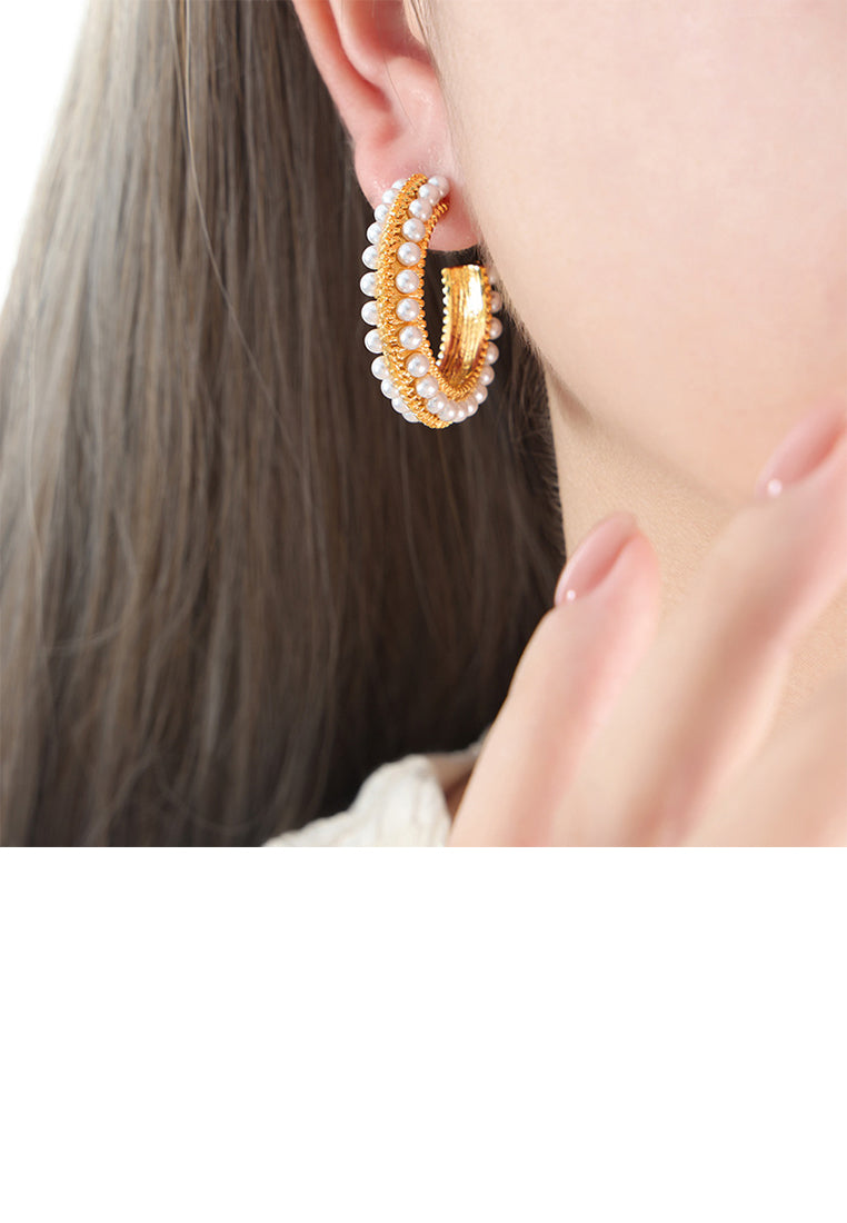 Fashion and Elegant Plated Gold 316L Stainless Steel C-shaped Geometric Stud Earrings with Imitation Pearls