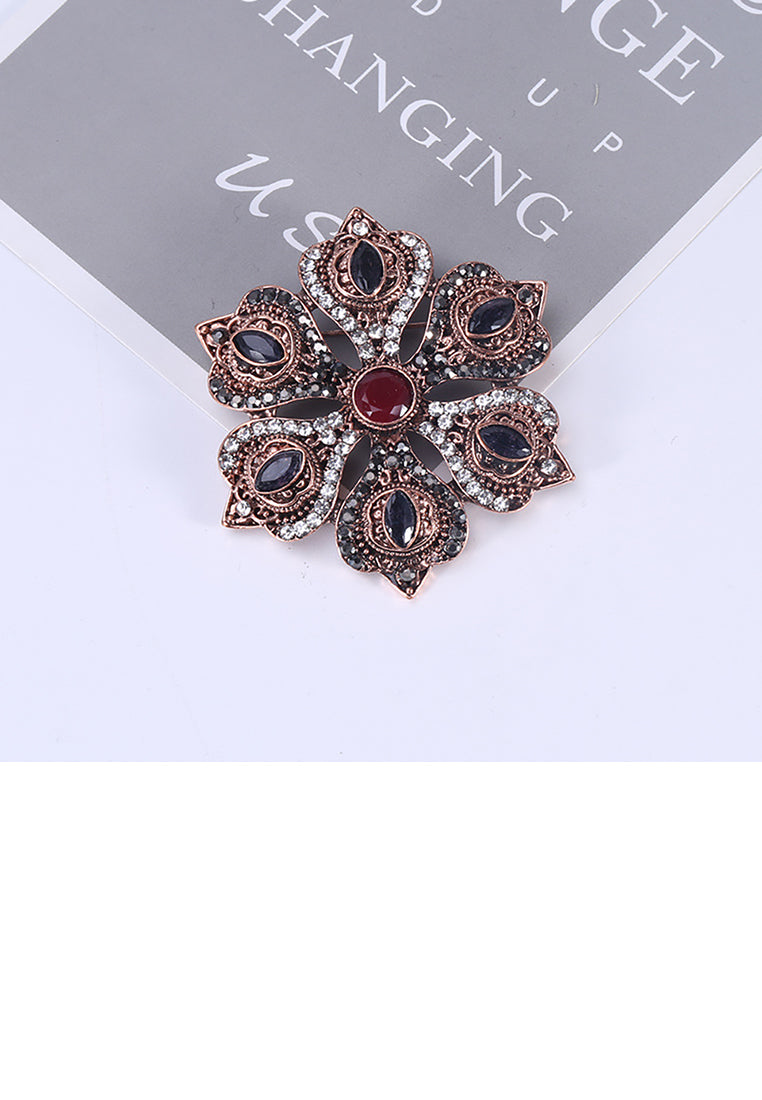 Elegant and Fashion Plated Gold Geometric Flower Brooch with Cubic Zirconia - Luxurious Look