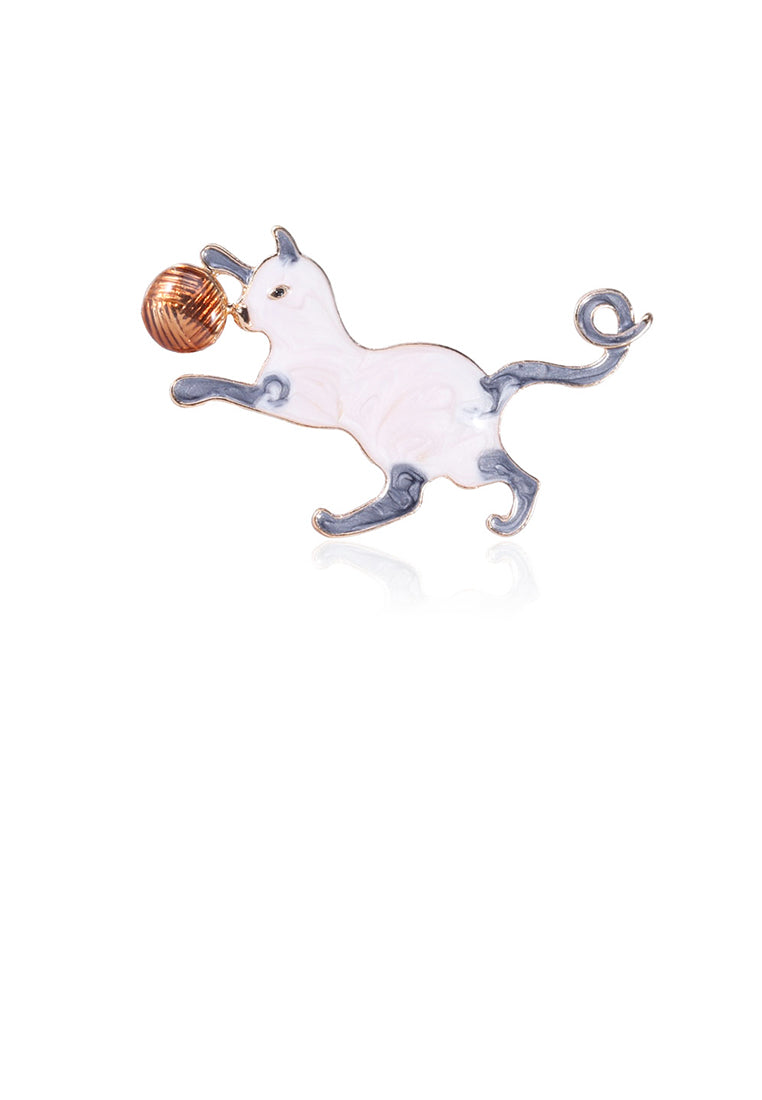 Simple and Cute White Cat Fur Ball Brooch