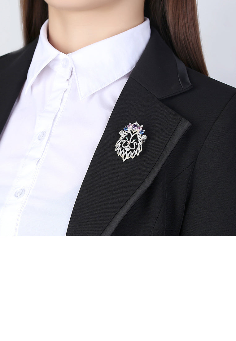 Fashion Creative Hollow Lion Brooch with Colorful Cubic Zirconia - Luxurious Look