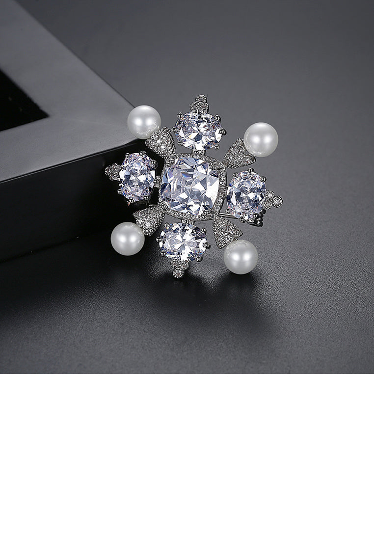 Elegant and Fashion Geometric Diamond Imitation Pearl Brooch with Cubic Zirconia - Luxurious Look