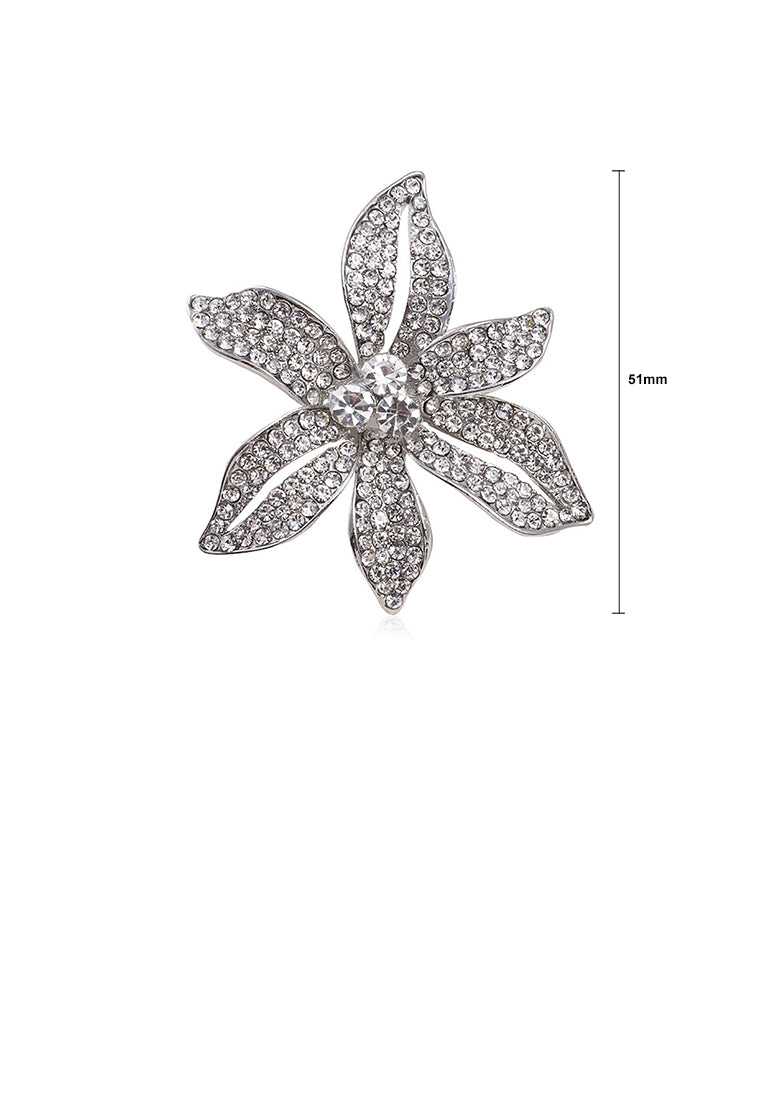 Fashion and Elegant Flower Brooch with Cubic Zirconia - Luxurious Look