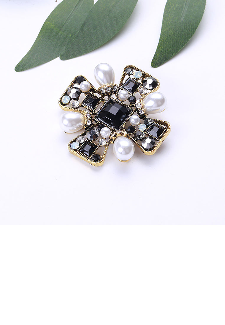 Fashion Vintage Plated Gold Cross Imitation Pearl Brooch with Cubic Zirconia - Luxurious Look