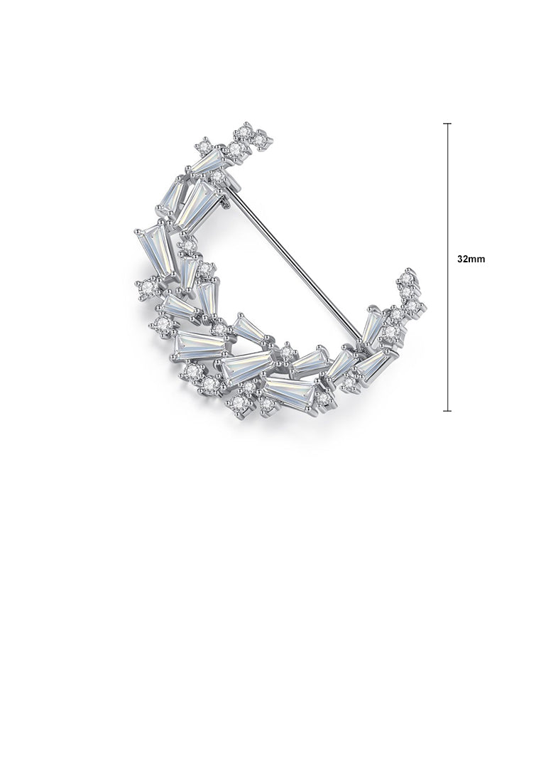 Fashionable Personality Moon Brooch with Cubic Zirconia - Luxurious Look