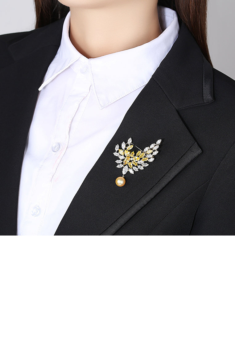 Fashion and Elegant Plated Gold Leaf Champagne Imitation Pearl Brooch with Cubic Zirconia - Luxurious Look