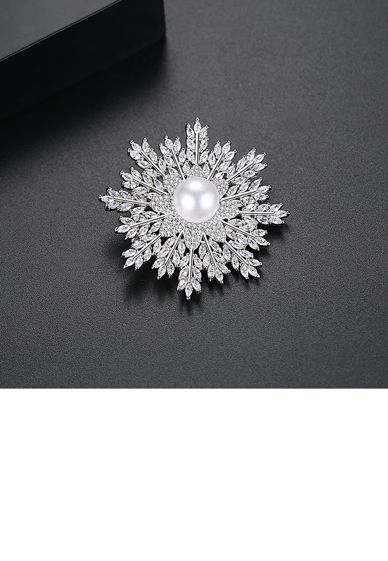 Elegant and Bright Snowflake Imitation Pearl Brooch with Cubic Zirconia - Luxurious Look