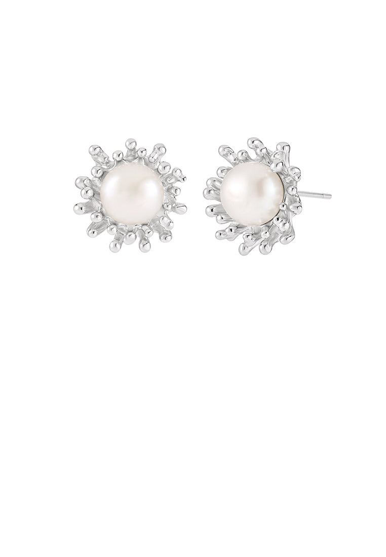 925 Sterling Silver Elegant Fashion Flower Freshwater Pearl Stud Earrings - Luxurious Look