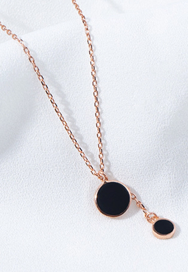 Exquisite Blackstone Pendant Necklace