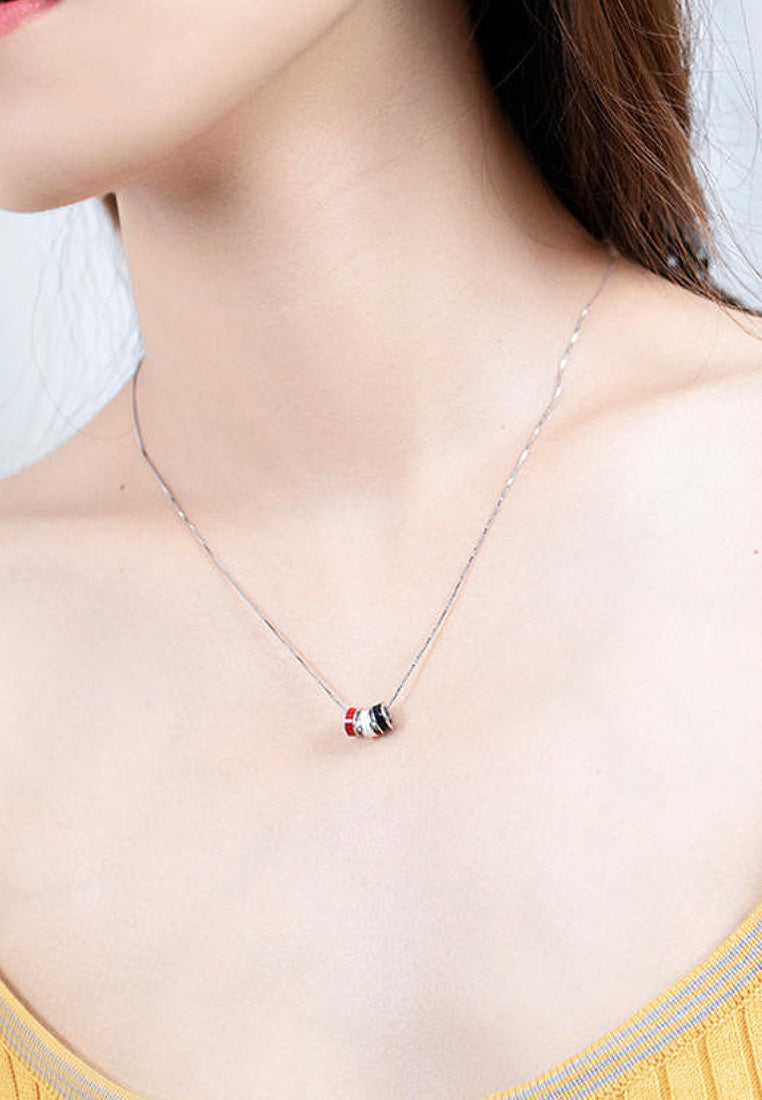 Simple Three -Color Circle Pendant Necklace