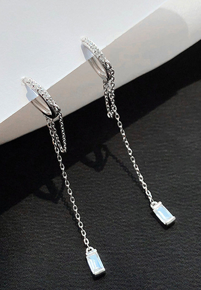 Imitation diamond cylindrical streaming pendant earrings