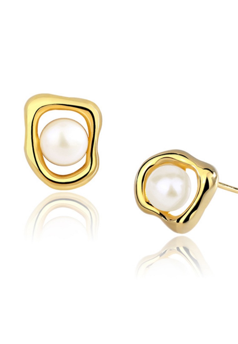 Fashion freshwater pearl earrings