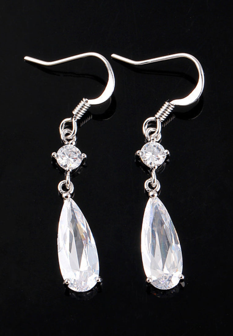 Simple Water Droplet Earrings