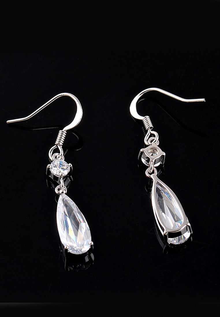 Simple Water Droplet Earrings