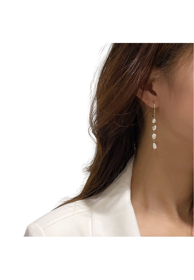 Baroque Irregular C Shaped Pearl Earrings for Women, Fashionable and Trendy