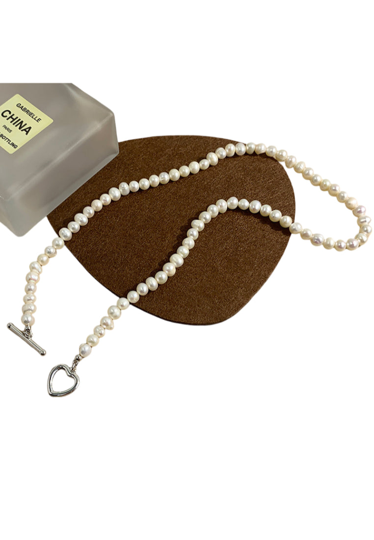 Heart OT Clasp Pearl Lockbone Chain